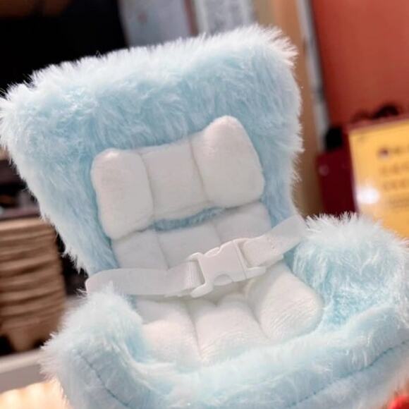 NEW Labubu 17cm keychain cute doll seats - blue - Picture 3 of 5